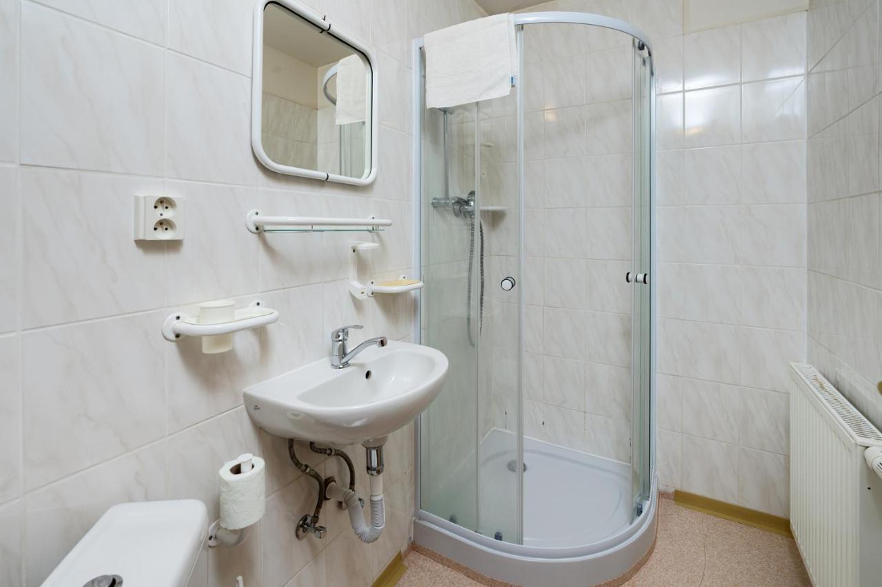 Astoria Inn Špindlerŭv Mlýn Ngoại thất bức ảnh