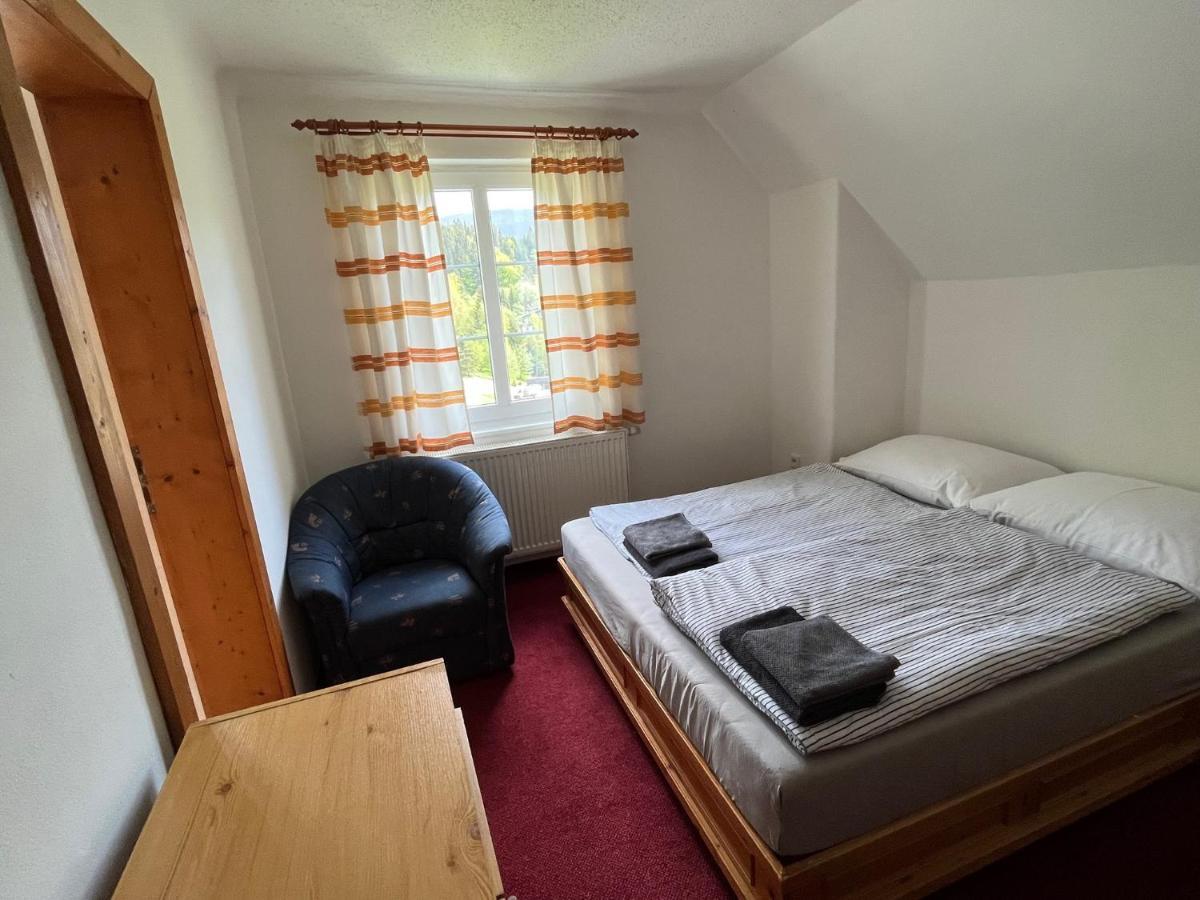 Astoria Inn Špindlerŭv Mlýn Ngoại thất bức ảnh